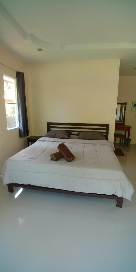 Baansukjai Bungalows Ranong Buitenkant foto